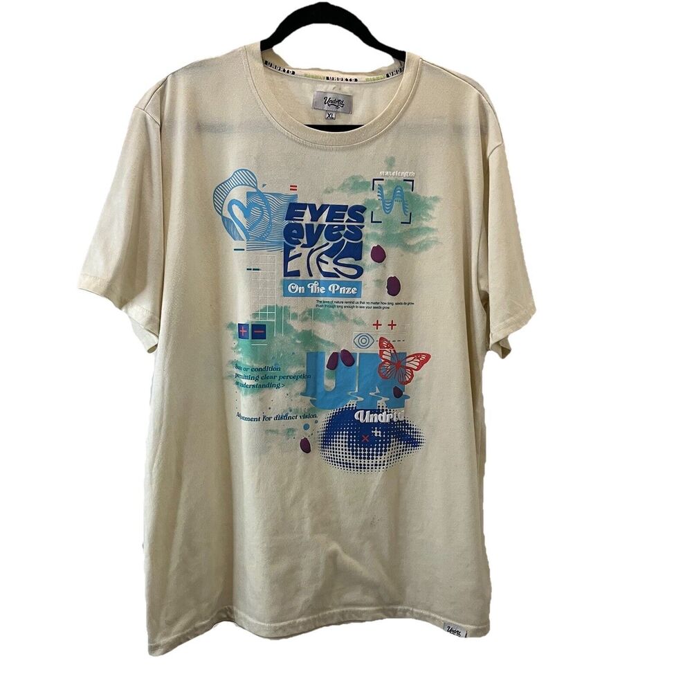 Highly Undrtd Shirt Mens Size XL Beige Graphic Eye On The Prize Streetwear Tee